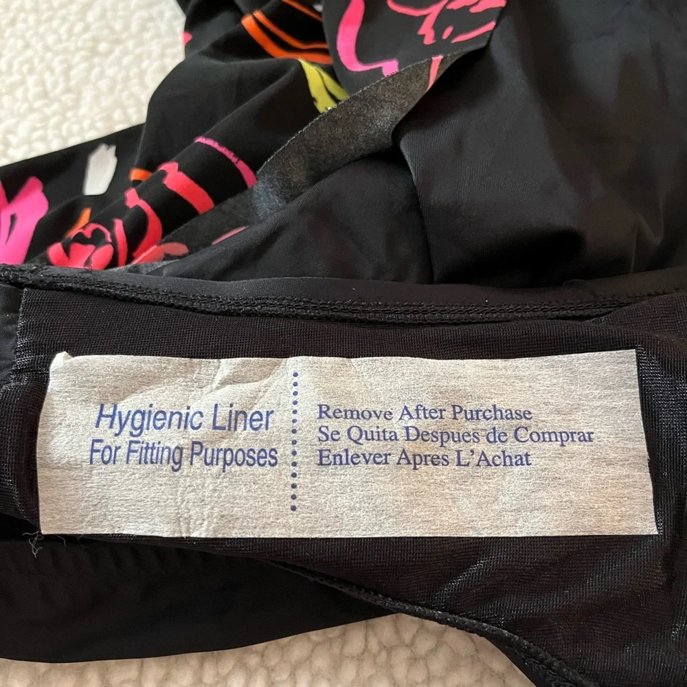 MAGICSUIT TROPICAL PRINT ONE-PIECE SWIMSUIT: BLACK: NWT: SIZE 16 - Picture 8 of 10